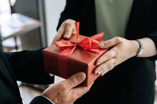 Qua tặng marketing là gì