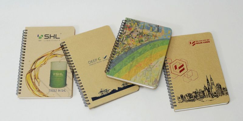 Top 5 Quà Tặng Quảng Cáo Eco-Friendly Độc Đáo Và Bền Vững 4 Vở làm từ giấy tái chế