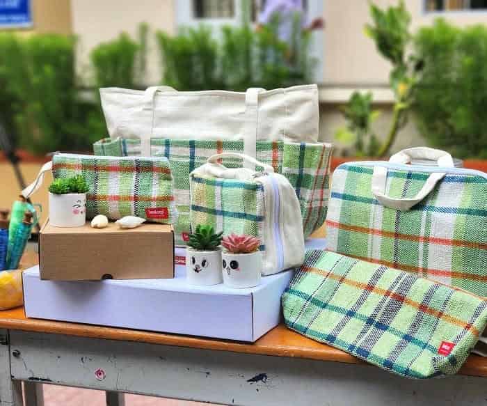 Top 10 Quà Doanh Nghiệp Bảo Vệ Môi Trường Năm 2024 3 Túi đựng đồ nhỏ xinh xinh