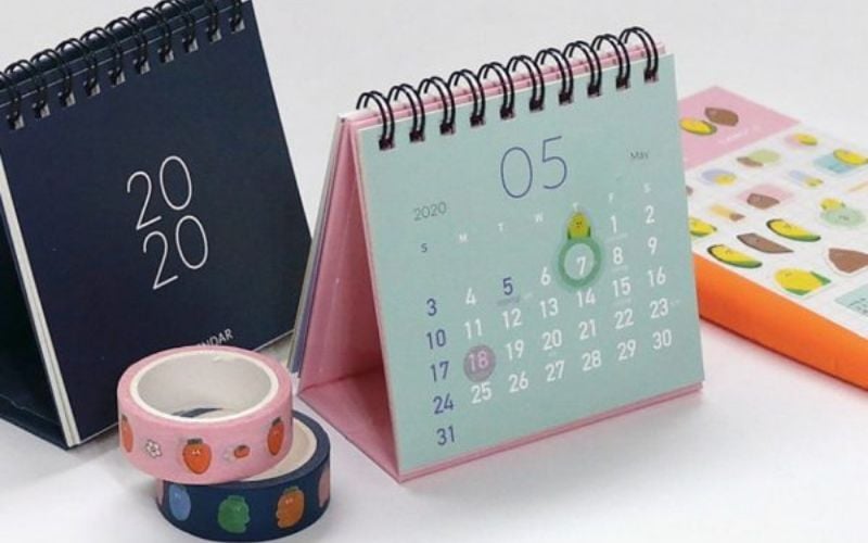 Top 10 Quà Tặng Khách Hàng Ấn Tượng Giúp Gây Dấu Ấn Thương Hiệu 11 Lịch để bàn - quà tặng khách hàng ấn tượng