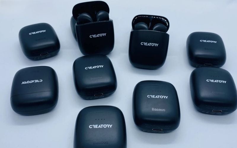 Top 10 Quà Tặng Khách Hàng Ấn Tượng Giúp Gây Dấu Ấn Thương Hiệu 7 Tai nghe bluetooth in logo - quà tặng khách hàng ấn tượng
