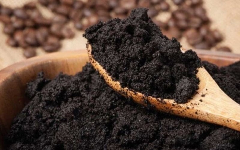 Quà Tặng Quảng Cáo Bền Vững Giá Rẻ Cho Doanh Nghiệp 1 Bã cà phê sau khi sử dụng