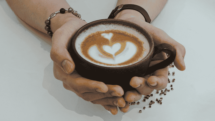 9 Ý Tưởng Quà Tặng Sống Xanh Độc Đáo 4 Ly Latte làm từ bã cà phê - Gợi ý quà tặng sống xanh
