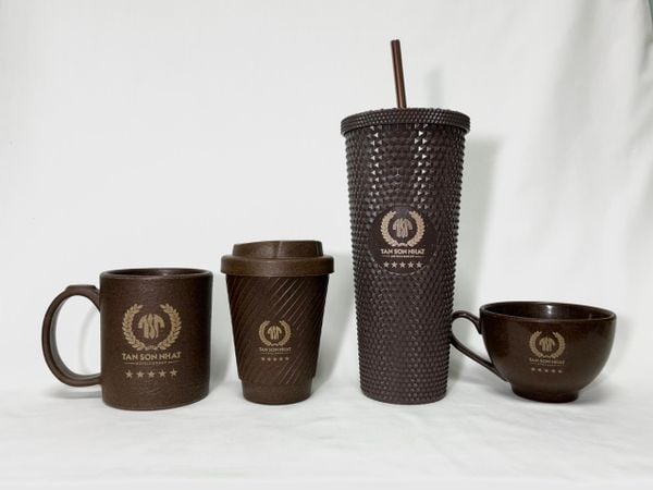 Ấn Tượng Với Quà Tặng Doanh Nghiệp In Logo Từ Bã Cà Phê 3 Có các loại ly Latte, Mug, To-go, Tumbler với thiết kế hiện đại, thanh lịch.